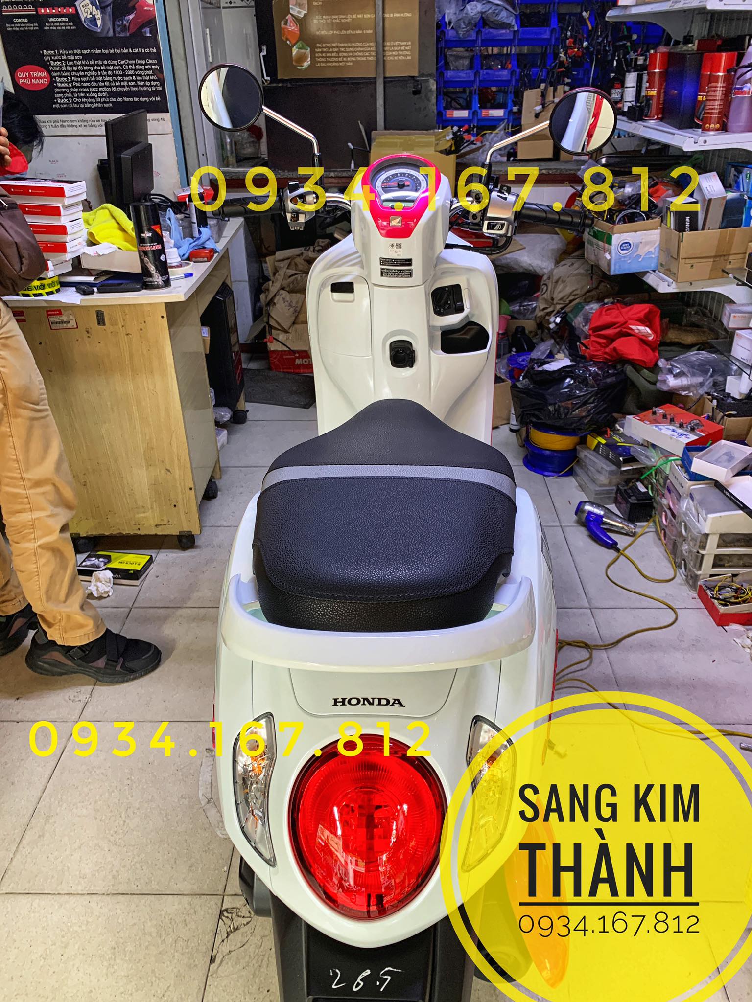 Phủ nano Xe Honda Scoopy